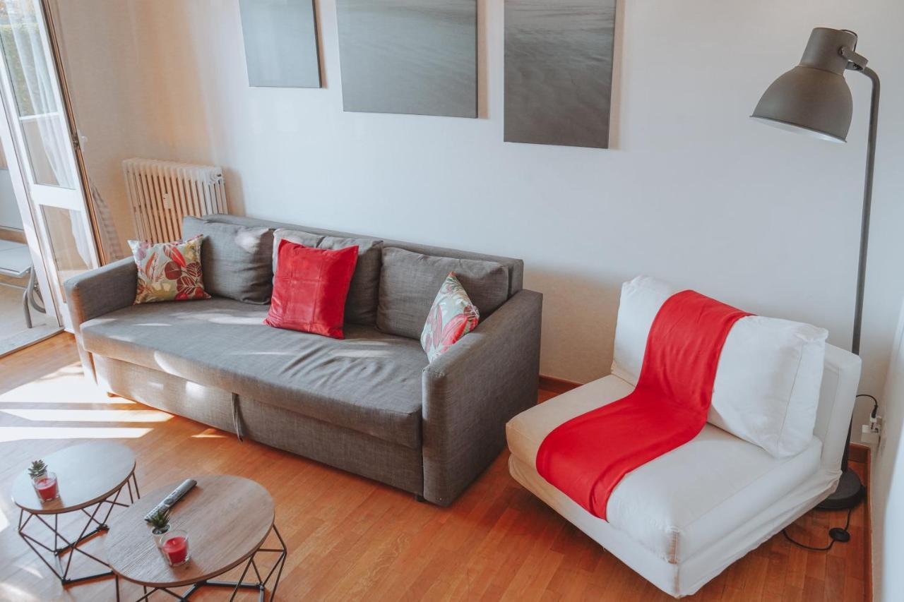 10 Min From The Airport-Wifi-Free Parking Apartment Samarate Bagian luar foto